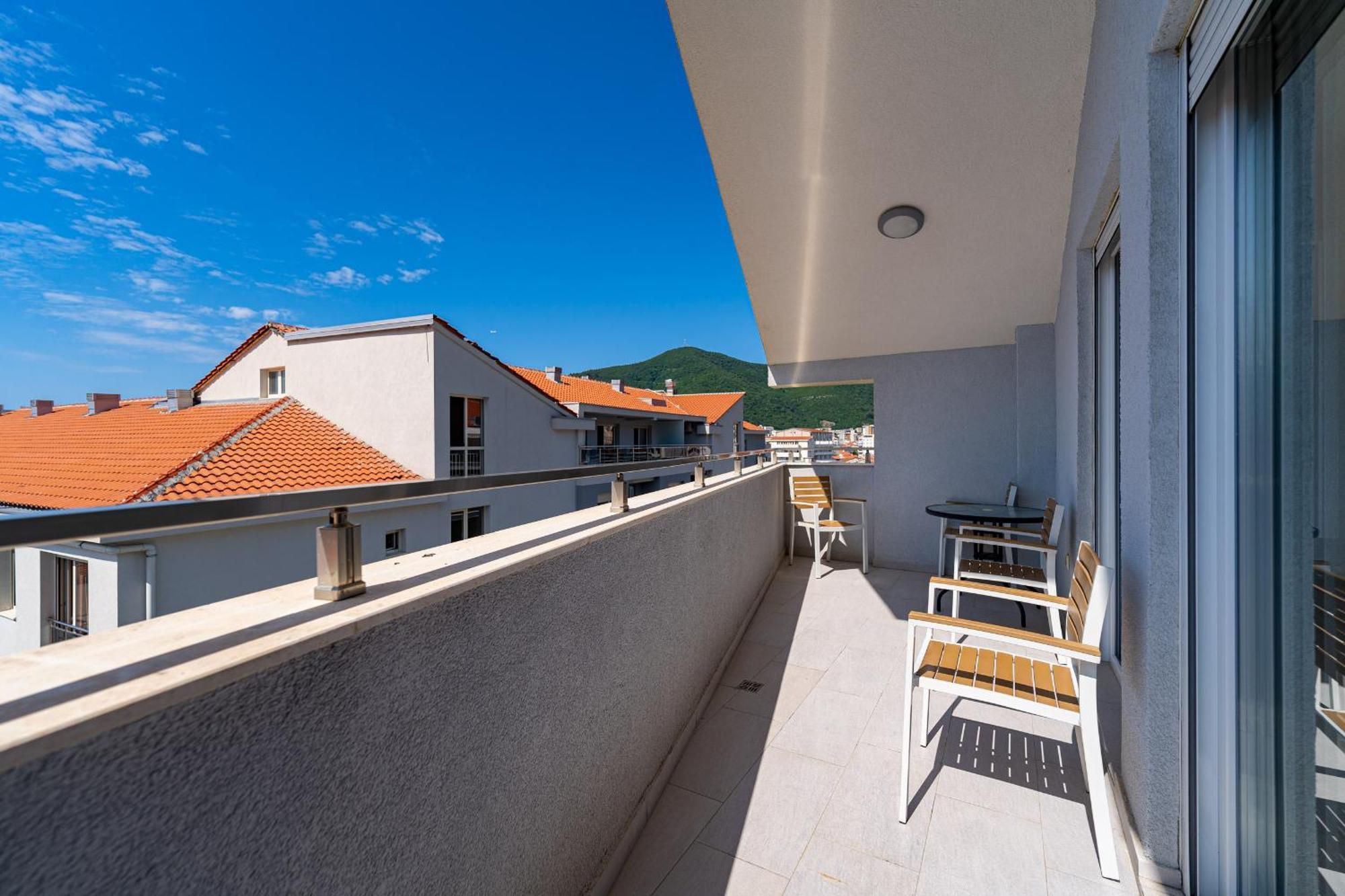 Marea Apartments Budva Extérieur photo